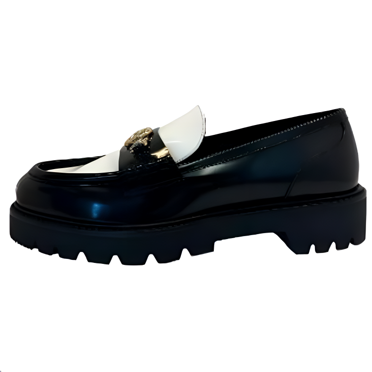 LOUIS VUITTON District Loafers Women's Black White