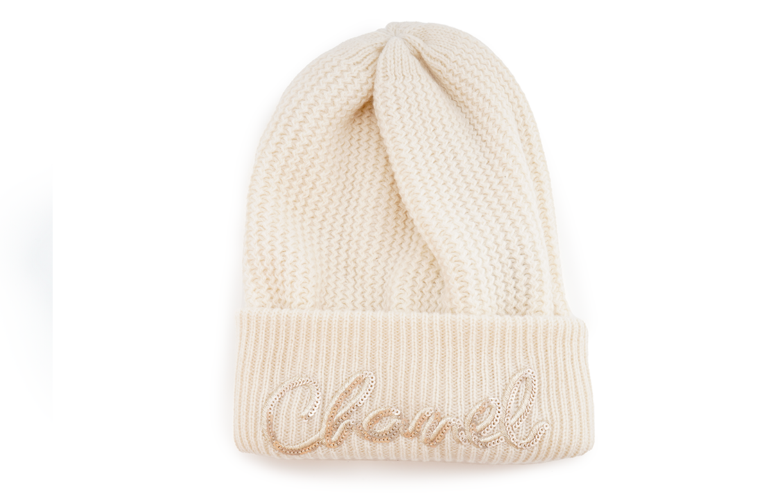 CHANEL Beanies Women's