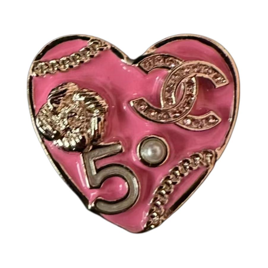 CHANEL Metal Brooches Women's Pink