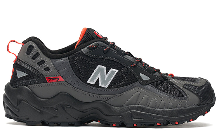 New Balance 703 Black/Grey ML703CLA