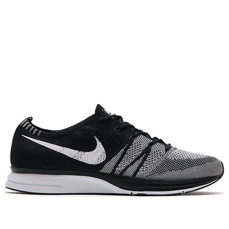 Nike Flyknit Trainer 2018 'Oreo' AH8396-005