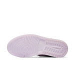 (WMNS) Air Jordan 1 Retro High 'Season of Her: Barely Grape' AO1847-545