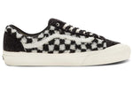 Vans Style 136 Decon SF VR3 'Black White' VN0A4BX9BZW