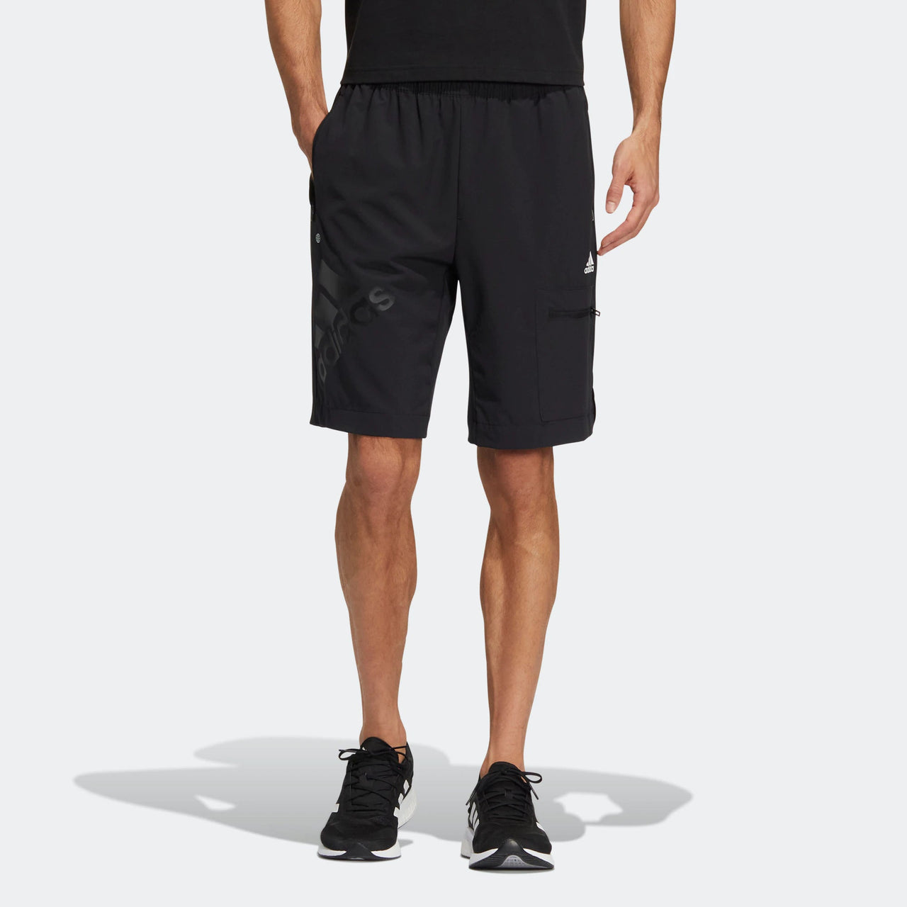 Men's adidas Solid Color Logo Printing Straight Sports Shorts Black HE7421