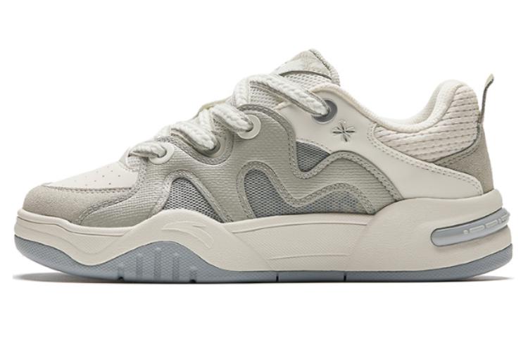 (WMNS) ANTA Life Series Sneakers 'Beige Green' 122428061-1