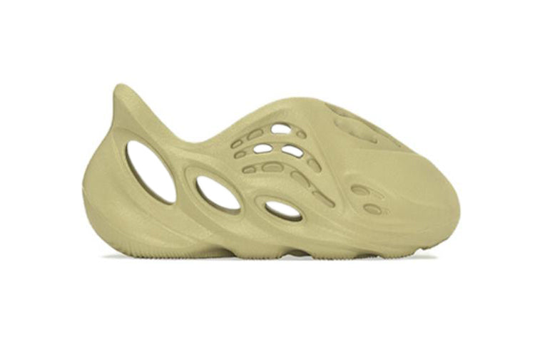 (TD) adidas Yeezy Foam Runner Infants 'Sulfur' HP5348