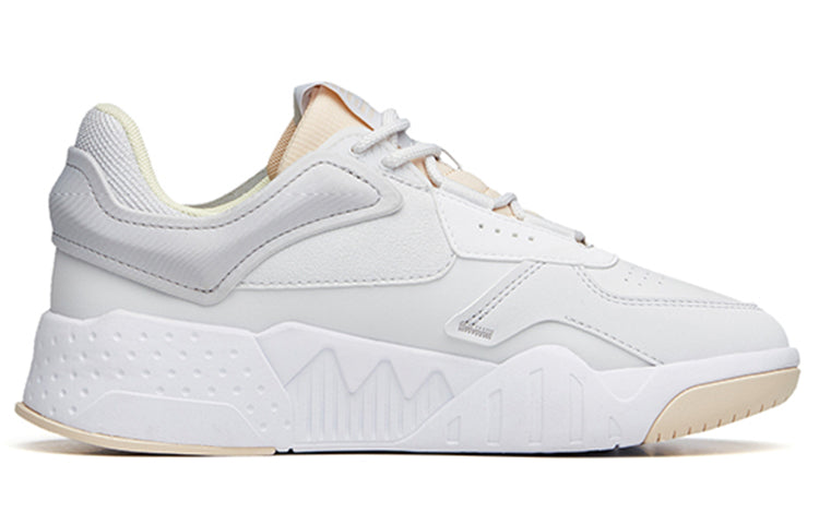 (WMNS) ANTA Life Series Sneakers 'White Grey Yellow' 922138051-1
