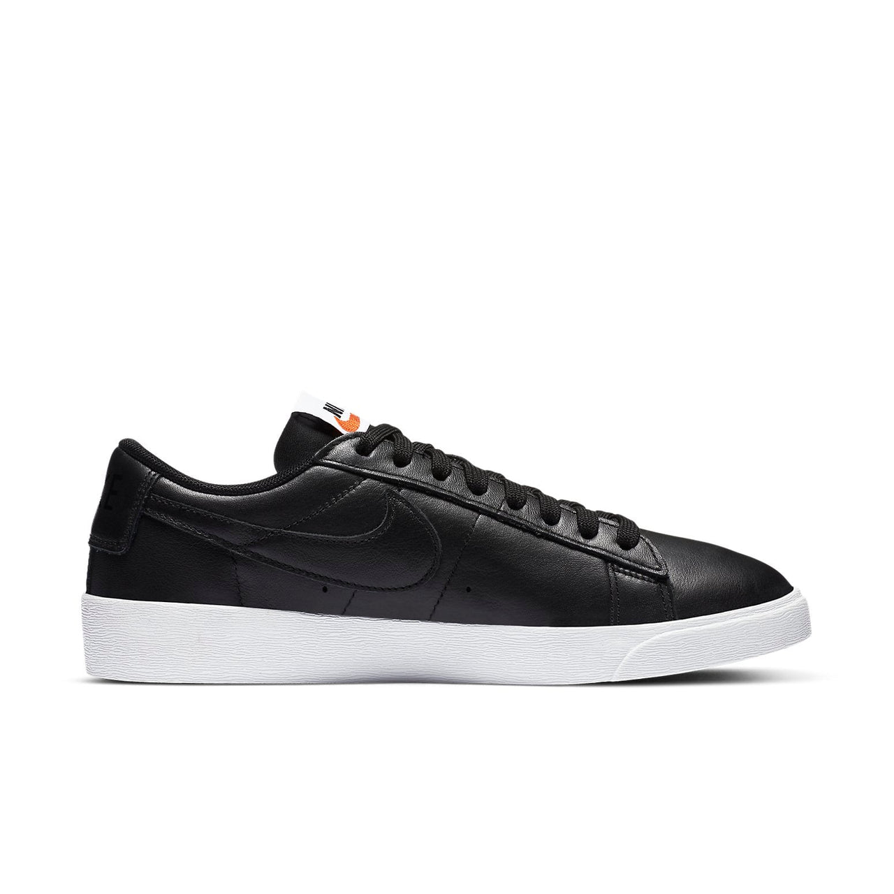 (WMNS) Nike Blazer Low LE 'Black White' AV9370-001