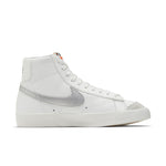 (WMNS) Nike Blazer Mid '77 'White Silver Metallic' CZ1055-112