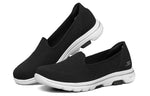 (WMNS) Skechers Go Walk 5 Loafers Black 124001-BKW