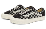 Vans Style 136 Decon SF VR3 'Black White' VN0A4BX9BZW