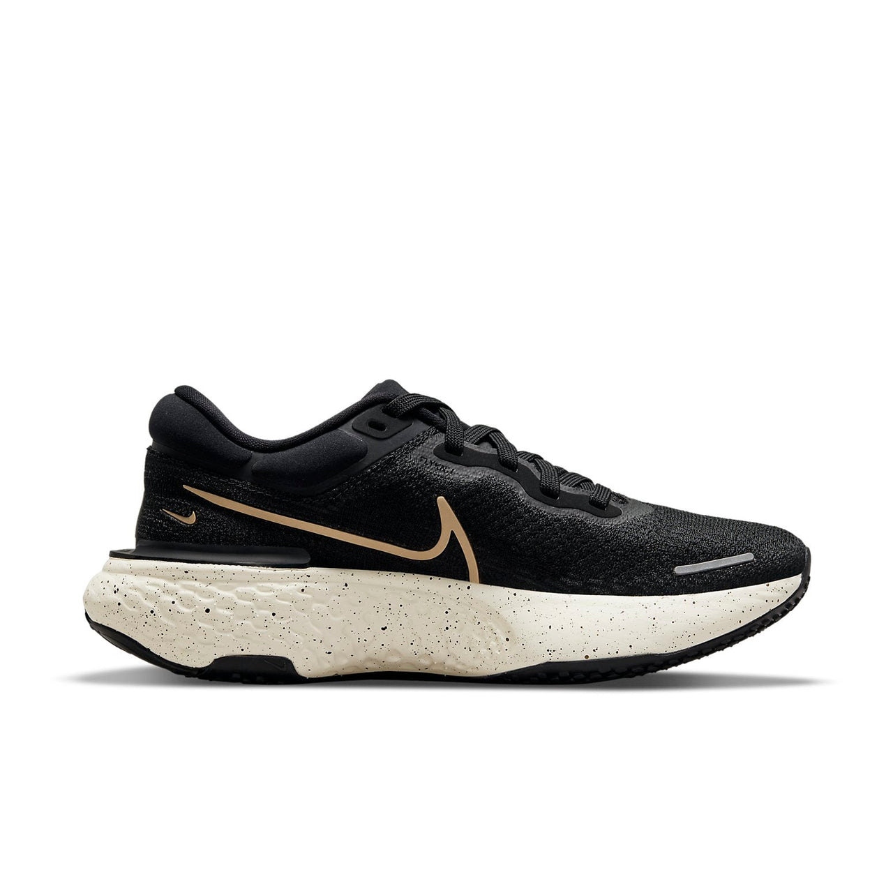 (WMNS) Nike ZoomX Invincible Run Flyknit 'Black Metallic Gold' CT2229-004