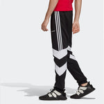 adidas originals Palmerston Joggers In Black DJ3457