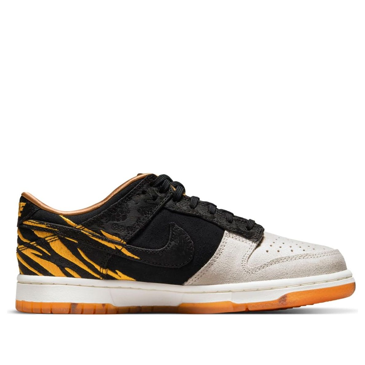 (GS) Nike Dunk Low 'God Of Wealth' DQ5351-001
