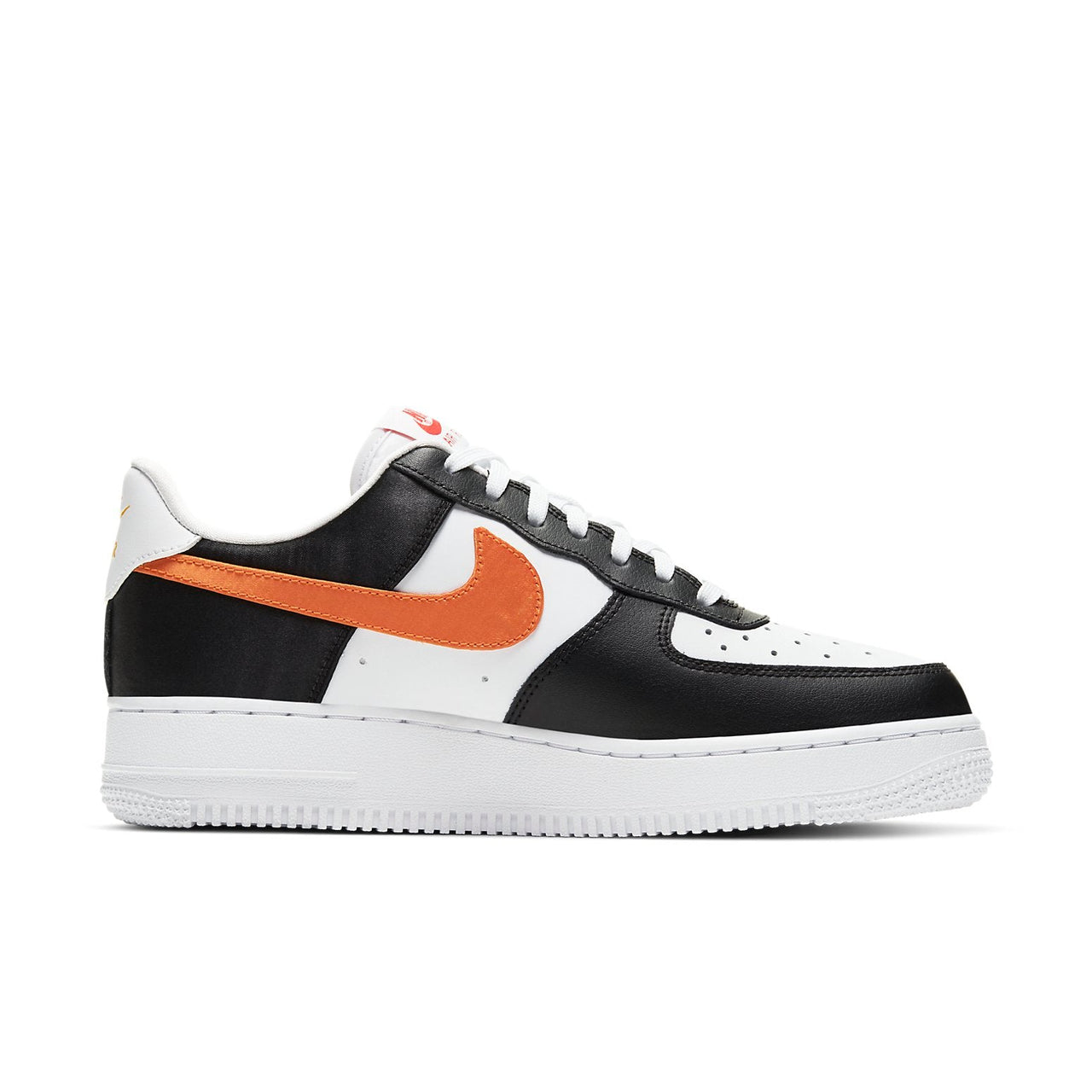 (WMNS) Nike Air Force 1 '07 'Satin Swoosh' DC4463-100