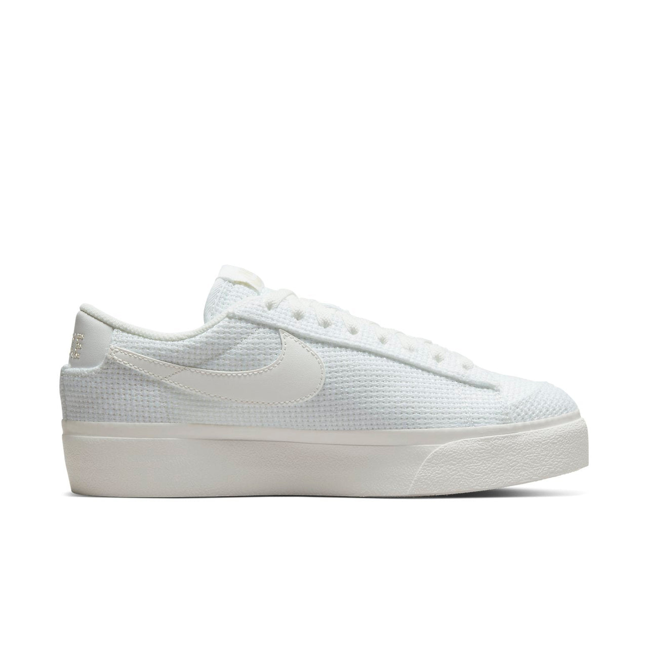(WMNS) Nike Blazer Low Platform Essential 'Summit White Woven' DN0744-100