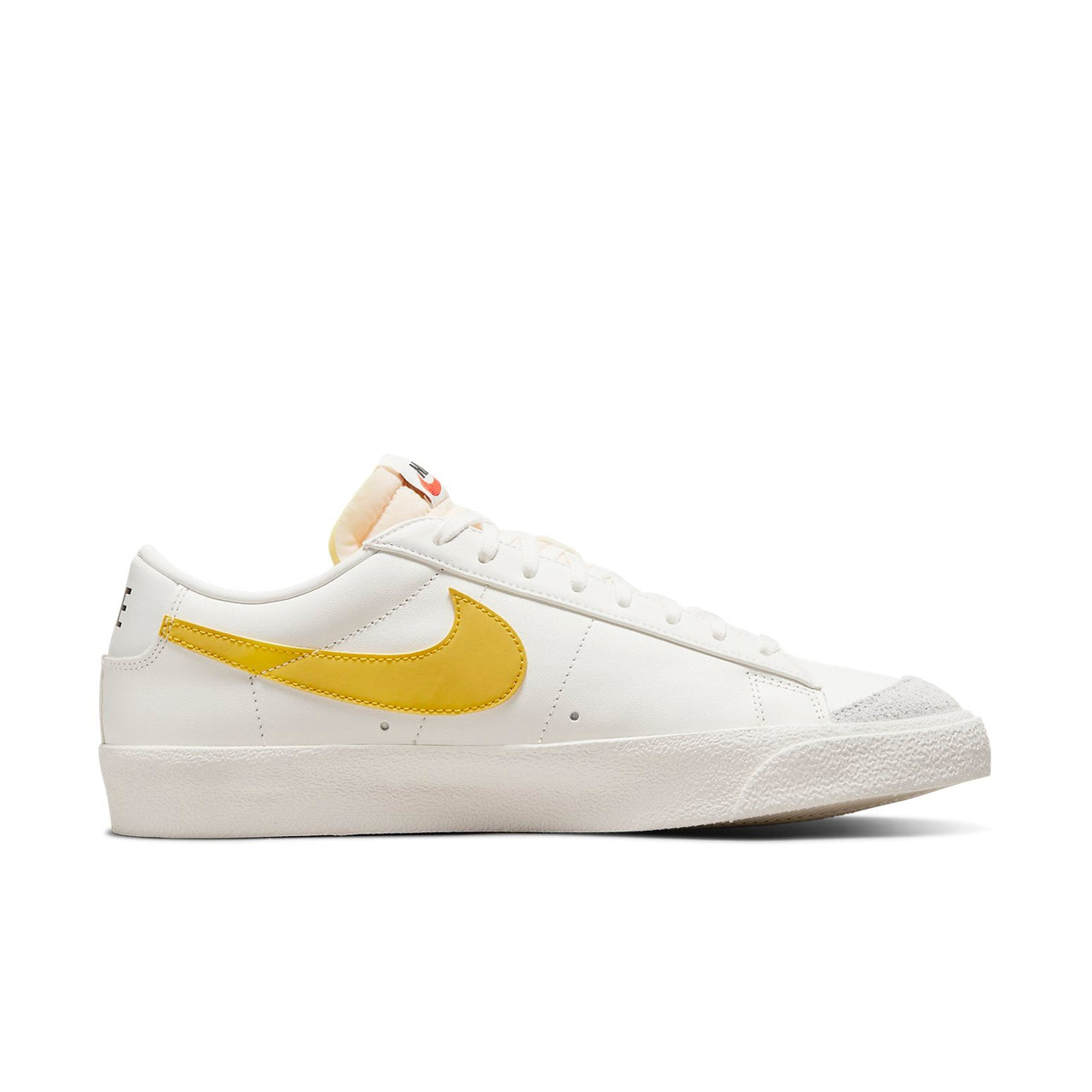 Nike Blazer Low '77 Vintage 'Sail Multi' DA6364-106