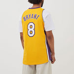 Mitchell & Ness NBA Authentic Jersey 'Los Angeles Lakers - Kobe Bryant 1999-00' AJY4CP19001-LALLTGD99KBR
