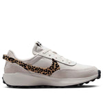 (WMNS) Nike Waffle Debut 'Phantom Summit White Black Sesame' HF1856-001