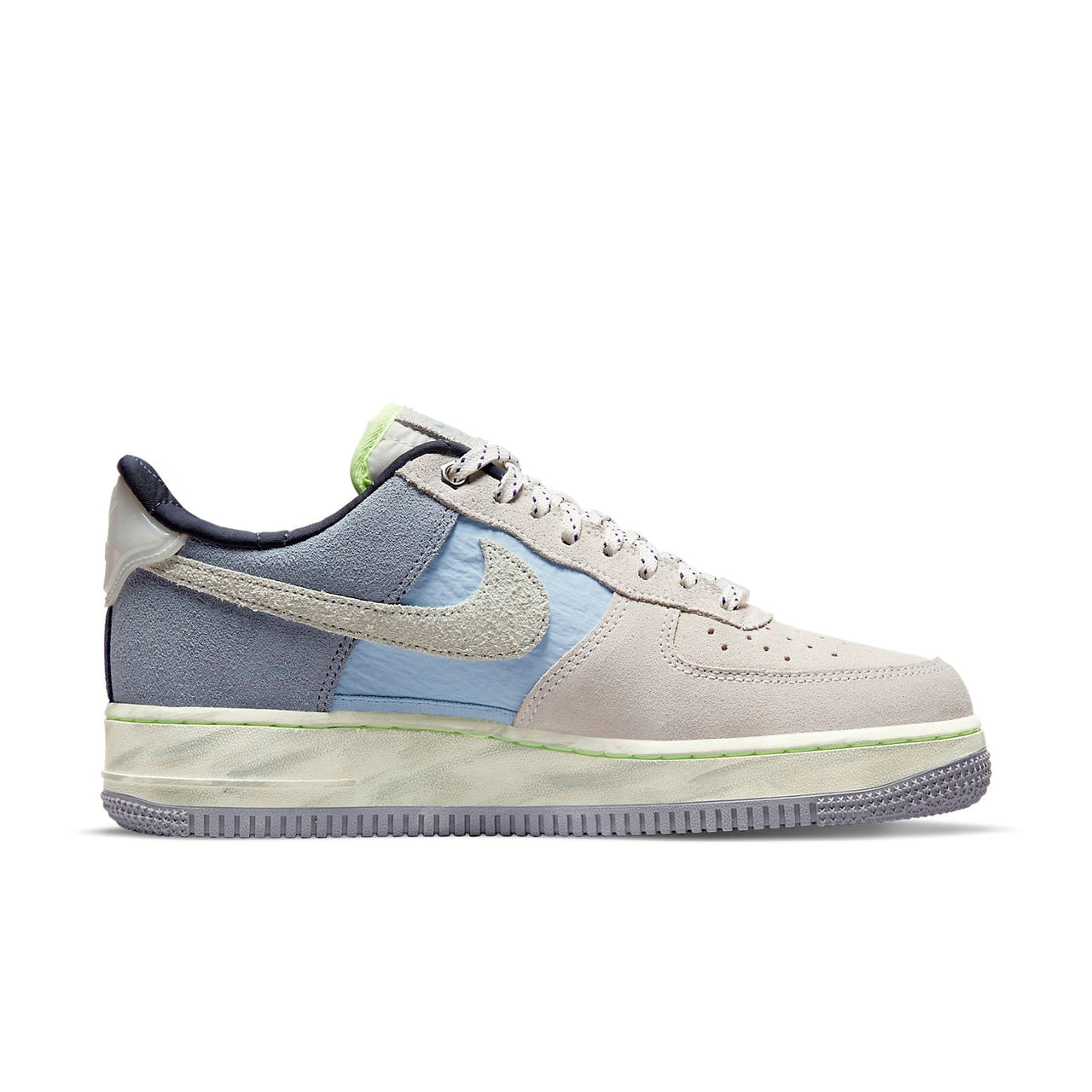 (WMNS) Nike Air Force 1 '07 LX 'Deep Freeze' DO2339-114