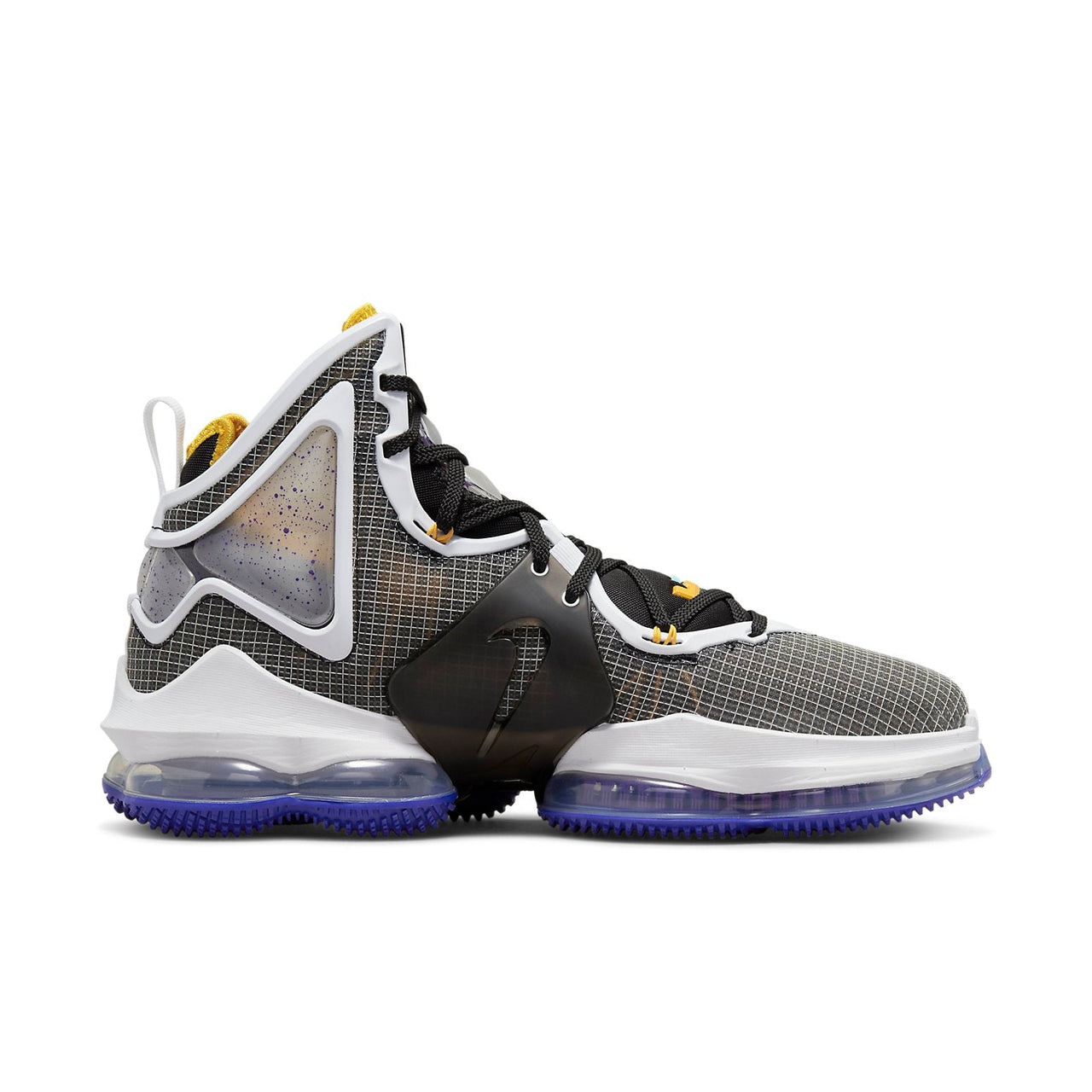 Nike LeBron 19 'Graduate' CZ0203-002