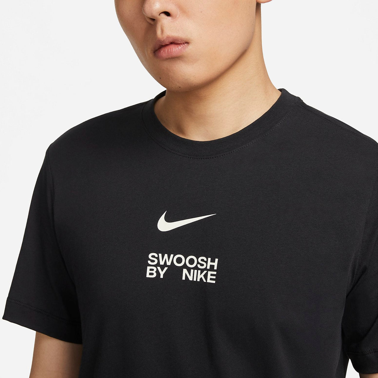 Nike Swoosh T-Shirt 'Black' FD1245-010