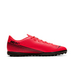 Nike Mercurial Vapor 13 Club Low-Top Soccer Shoes Red/Black AT7999-606