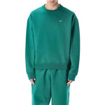 Men's Nike Embroidered Logo Solid Color Round Neck Long Sleeves Green CV0554-340