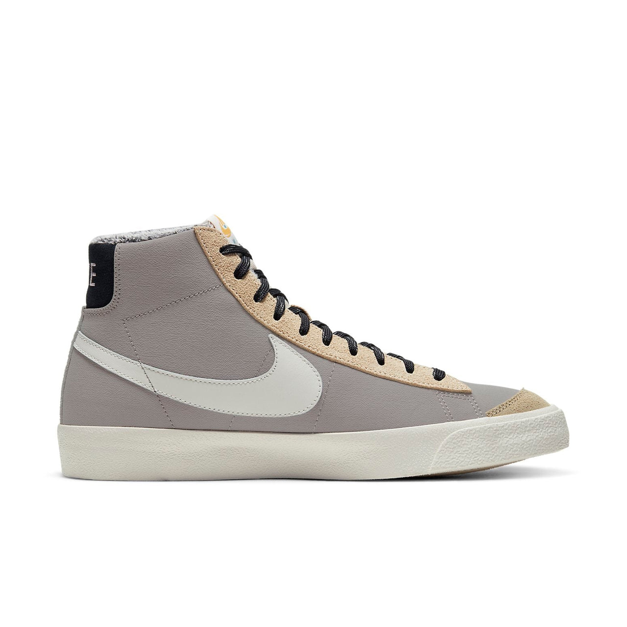 Blazer Mid 'Hike Nike' DC5269-033