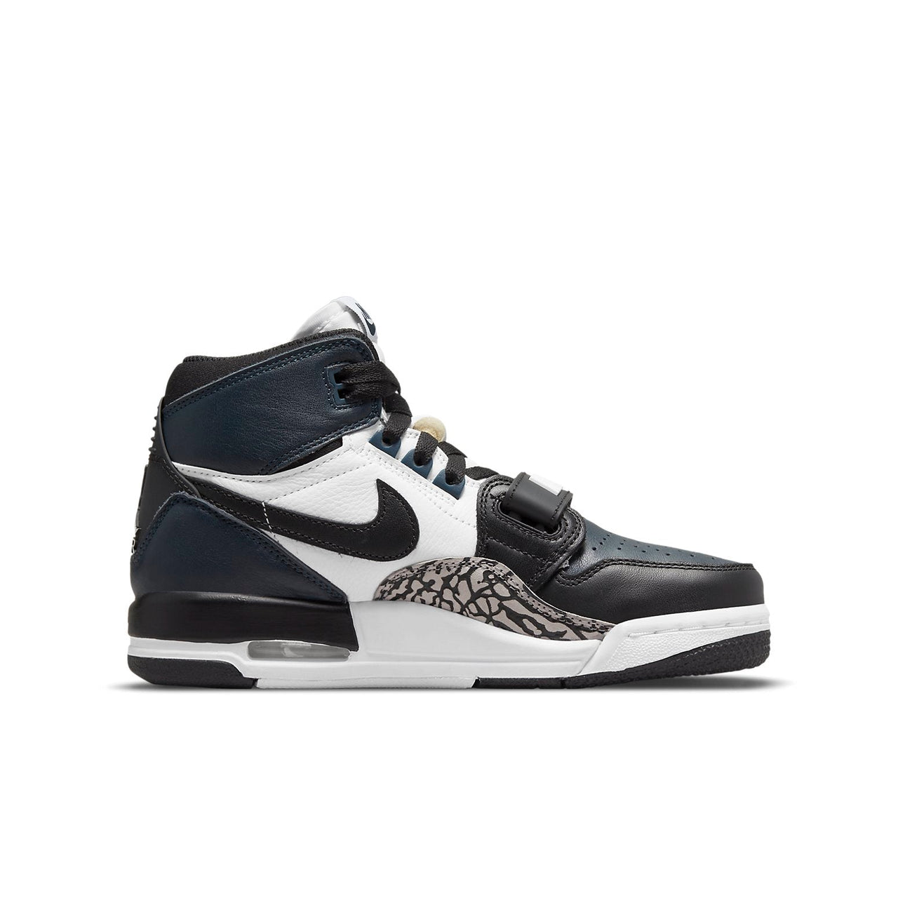 (GS) Air Jordan Legacy 312 'Midnight Navy' DO7442-401