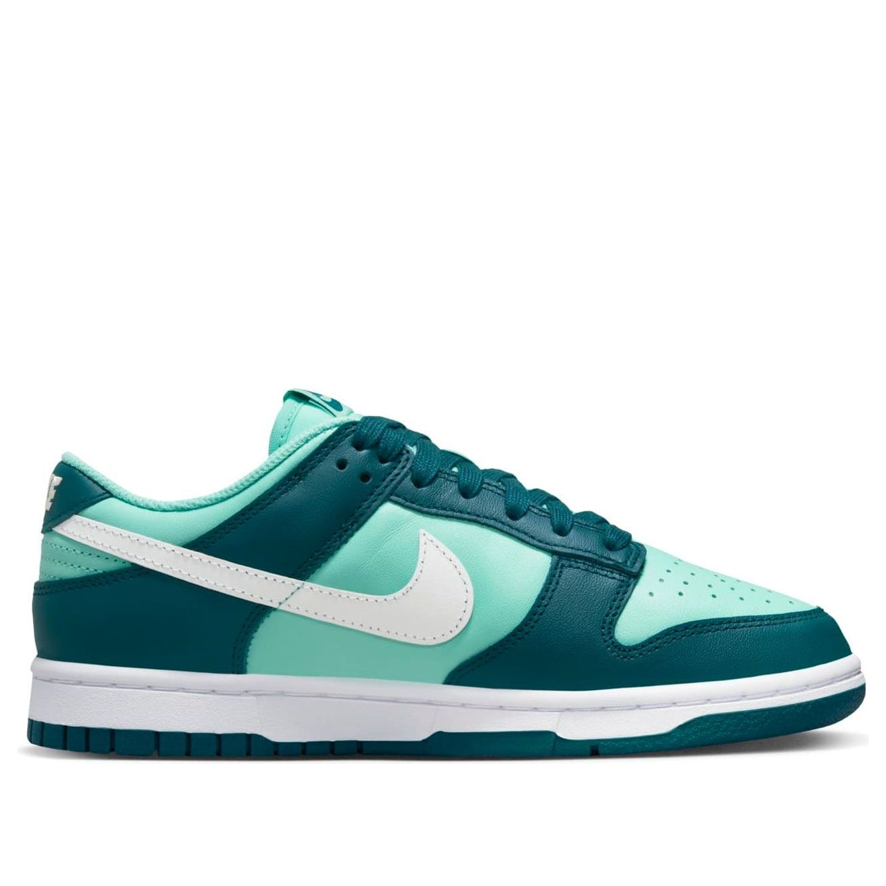 (WMNS) Nike Dunk Low 'Green' DD1503-301
