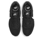 (WMNS) Nike Venture Runner Wide 'Black White' DM8454-001