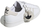 (WMNS) adidas Superstar 'Crystal White' GX3640