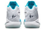 Nike Kyrie 2 'Christmas' 823108-144