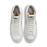 (WMNS) Nike Blazer Mid '77 'White Silver Metallic' CZ1055-112