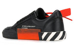 Off-White Vulcanized Low 'Black White' OMIA085F19D680011001