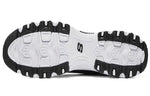 (WMNS) Skechers D'Lites 1.0 low Dad Shoes GS Black/White 896027-BKW