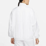(WMNS) Nike SS22 Sportswear Essential Logo Pattern Wrinkled Woven Loose Stand Collar Jacket White DM6182-100
