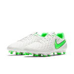 Nike Tiempo Legend 8 Academy MG Light silver AT5292-030