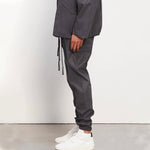 Fear of God Essentials FW20 Reflective Track Pants 'Black' 0130250500118001