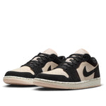 (WMNS) Air Jordan 1 Low 'Black Guava Ice' DC0774-003