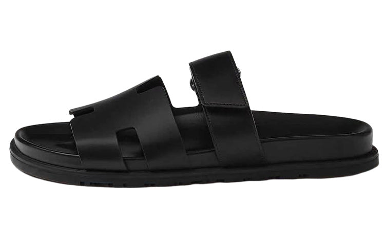 HERMES Chypre Sandal Noir Calfskin Leather M