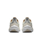 (WMNS) Nike Air Zoom Winflo 9 Shield 'Bling' FB1863-101