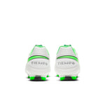 Nike Tiempo Legend 8 Academy MG Light silver AT5292-030
