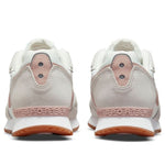 (WMNS) Nike Venture Runner Wide 'Sail Pink Oxford' DM8454-106