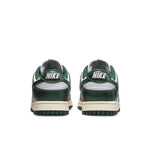 (WMNS) Nike Dunk Low 'Vintage Green' DQ8580-100