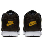 (WMNS) Nike Outburst LX 'Black Bright Citron' AT4687-001