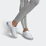 (WMNS) adidas Sleek 'White Silver Metallic' EG7748