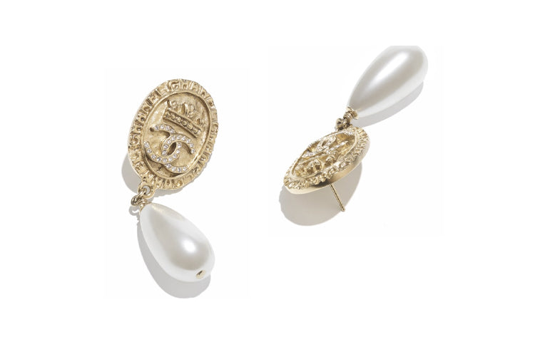 CHANEL 1986-1988 Cc Earrings