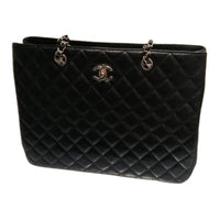 CHANEL Shiny Grain Calfskin Shoulder Bag Women's Black